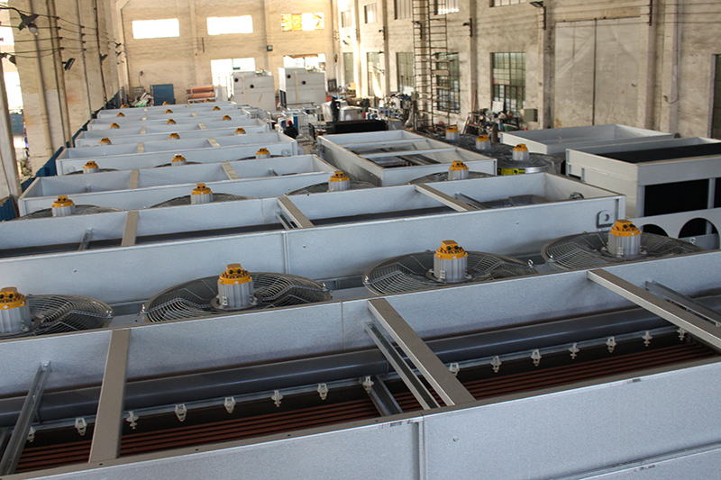 閉式冷卻塔用風(fēng)機(jī) 閉式冷卻塔用風(fēng)機(jī)